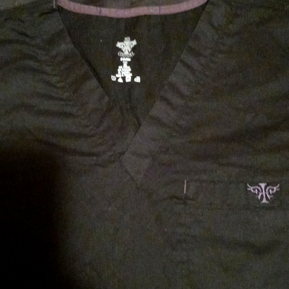 Mens Med Couture E-Z-Flex Black Scrub Top